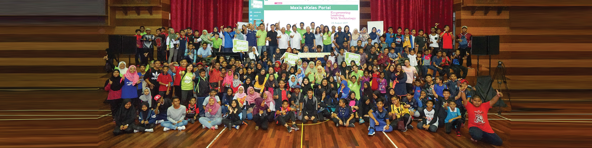 Maxis empowers communities with digital learning through its community outreach programme, eKelas