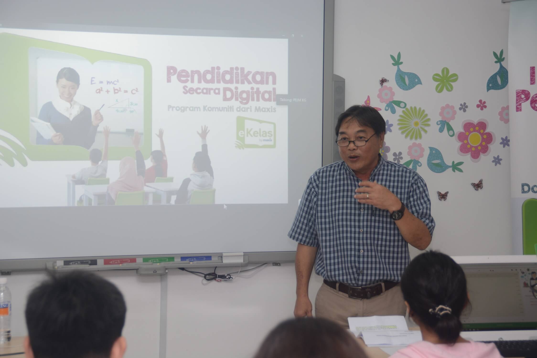 maxis celebrates teachers day