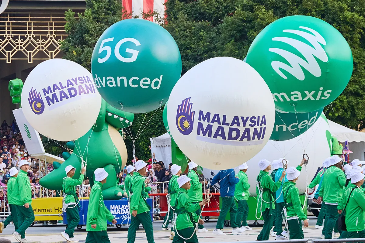 Maxis at National Day Parade - 3