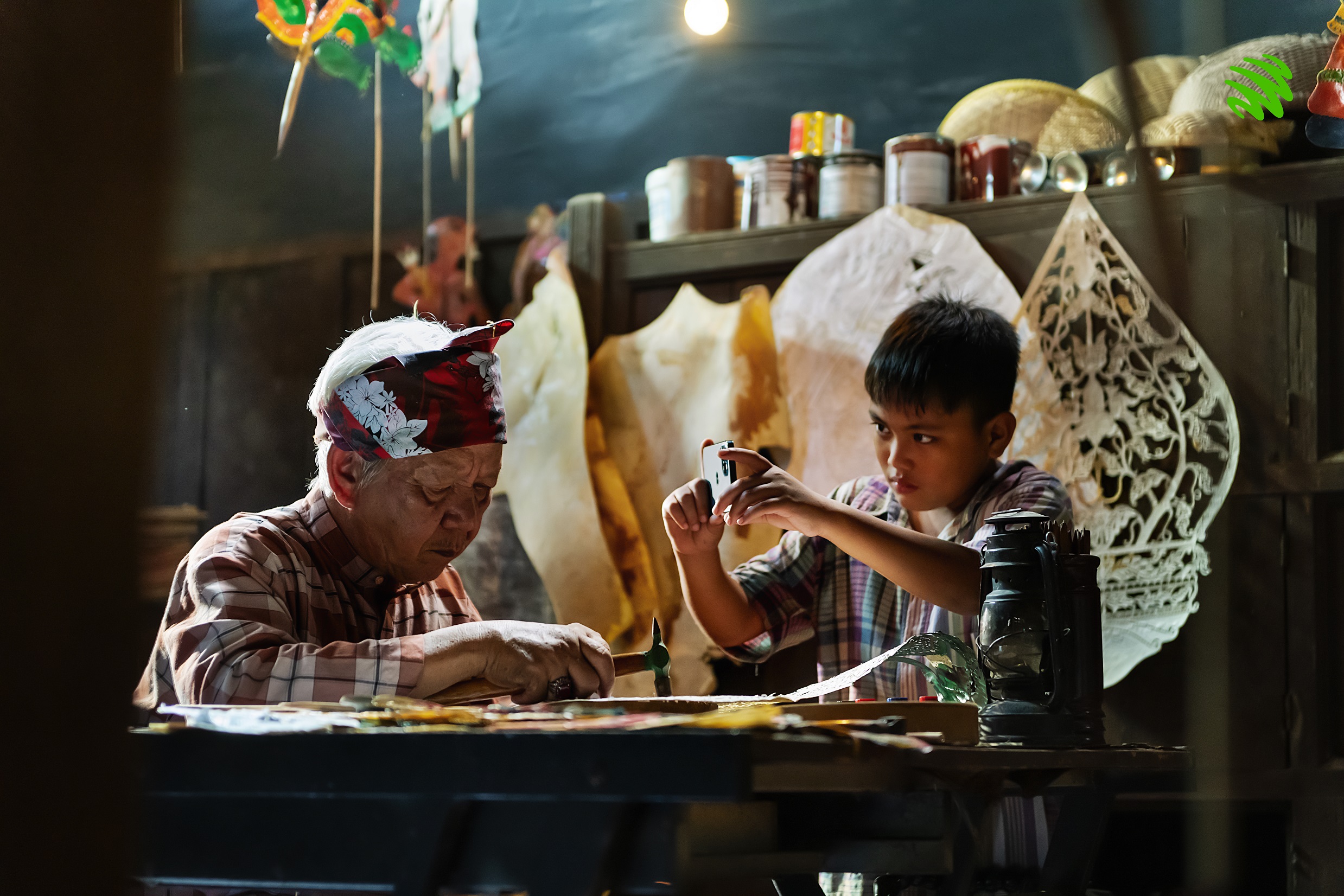 Maxis unveils film capturing traditional art through the power of its network and iPhone 12 Pro