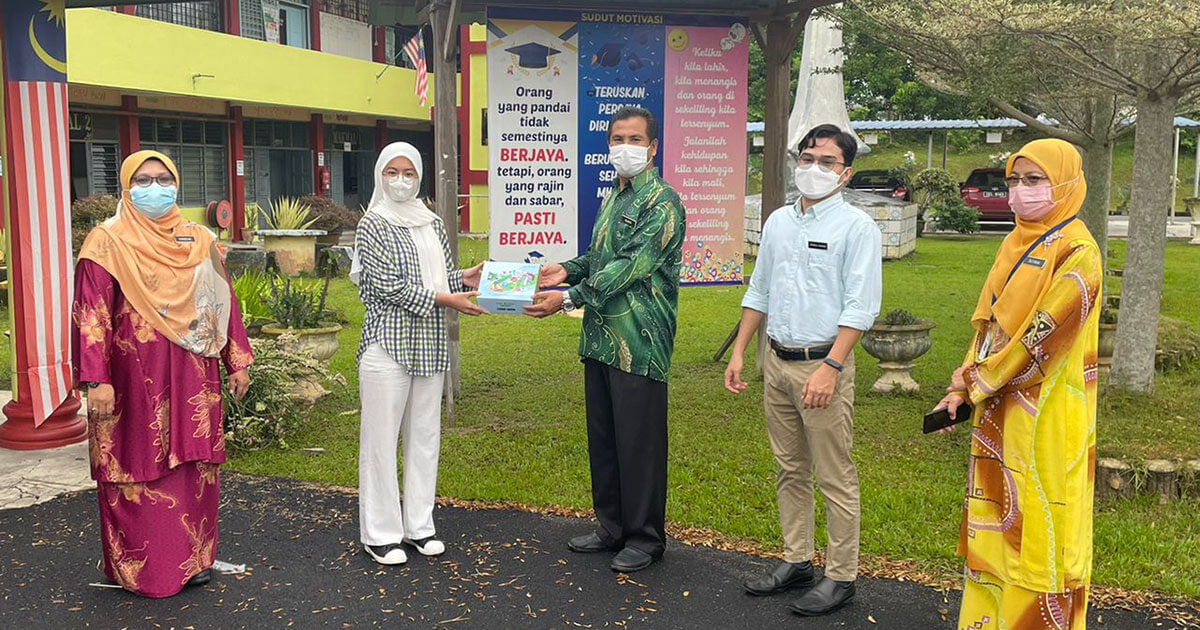 Maxis’ eKelas HIP English Storyfest Competition