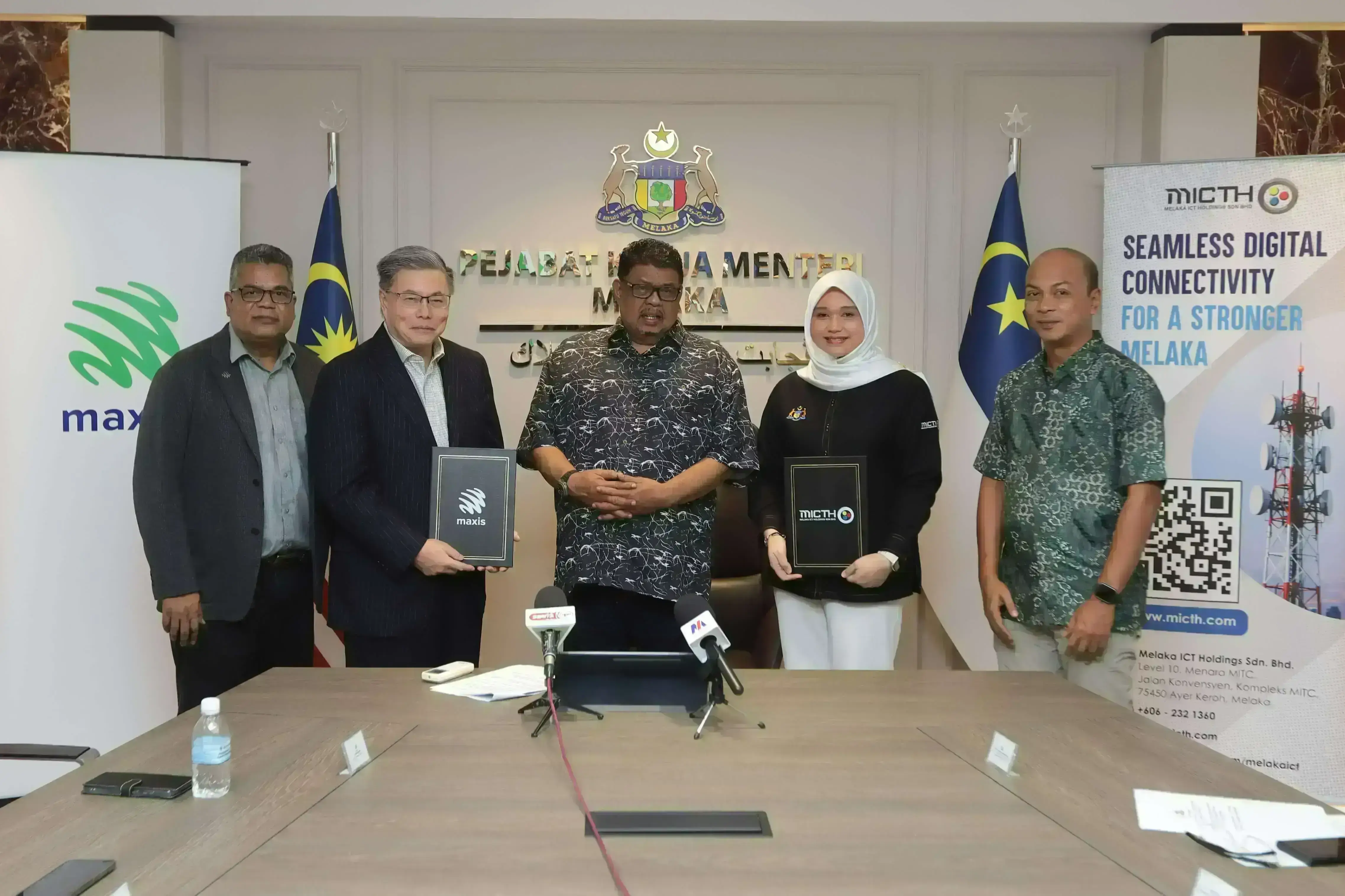 Melaka ICT Holdings appoints Maxis as strategic partner to accelerate Melaka’s digital ambition with fiberisation of telecommunication towers